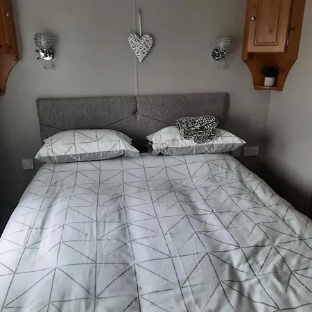 L3 Millfields 4 Berth Luxury Caravan Dg & Gch Family'S Only And Lead Person Must Be Over 30 Ingoldmells Exterior foto
