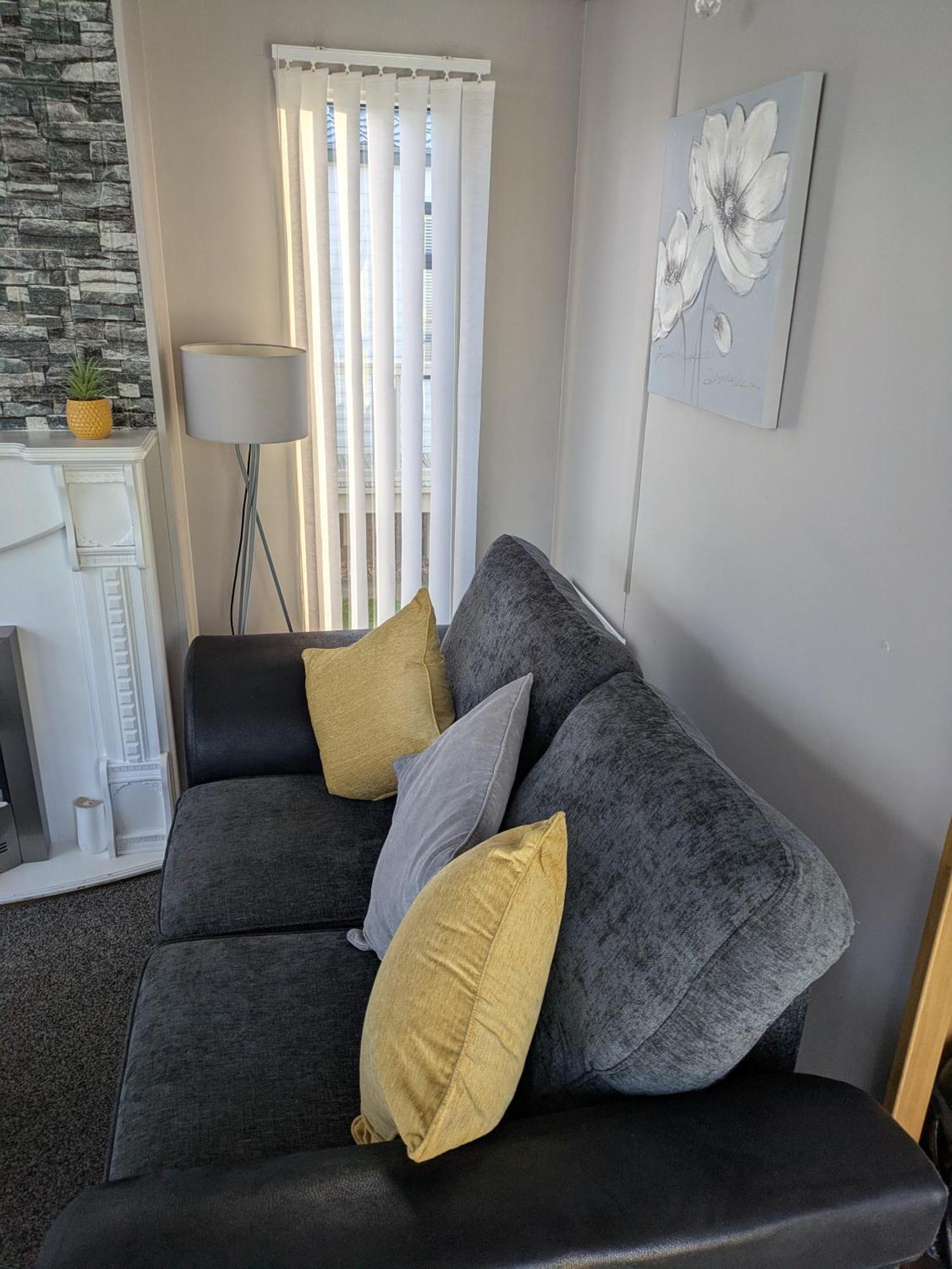 Ferienhaus L3 Millfields 4 Berth Luxury Caravan Dg & Gch Family's Only And Lead Person Must Be Over 30 Ingoldmells